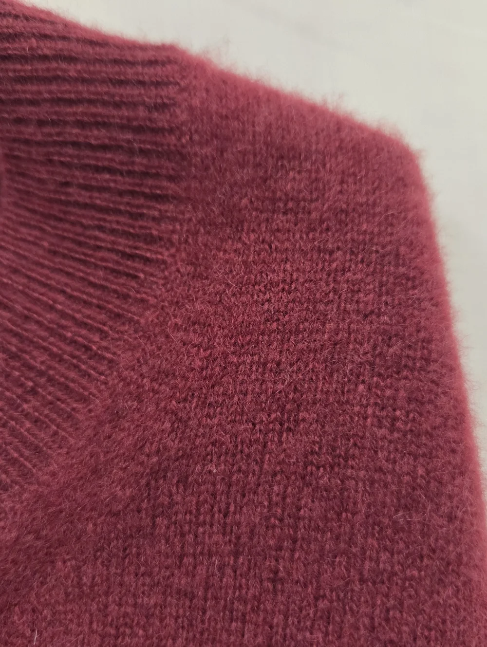 J crew Maroon Cashmere Crewneck Sweater Extra Small| Minimalist Light Relaxed - Picture 5 of 9